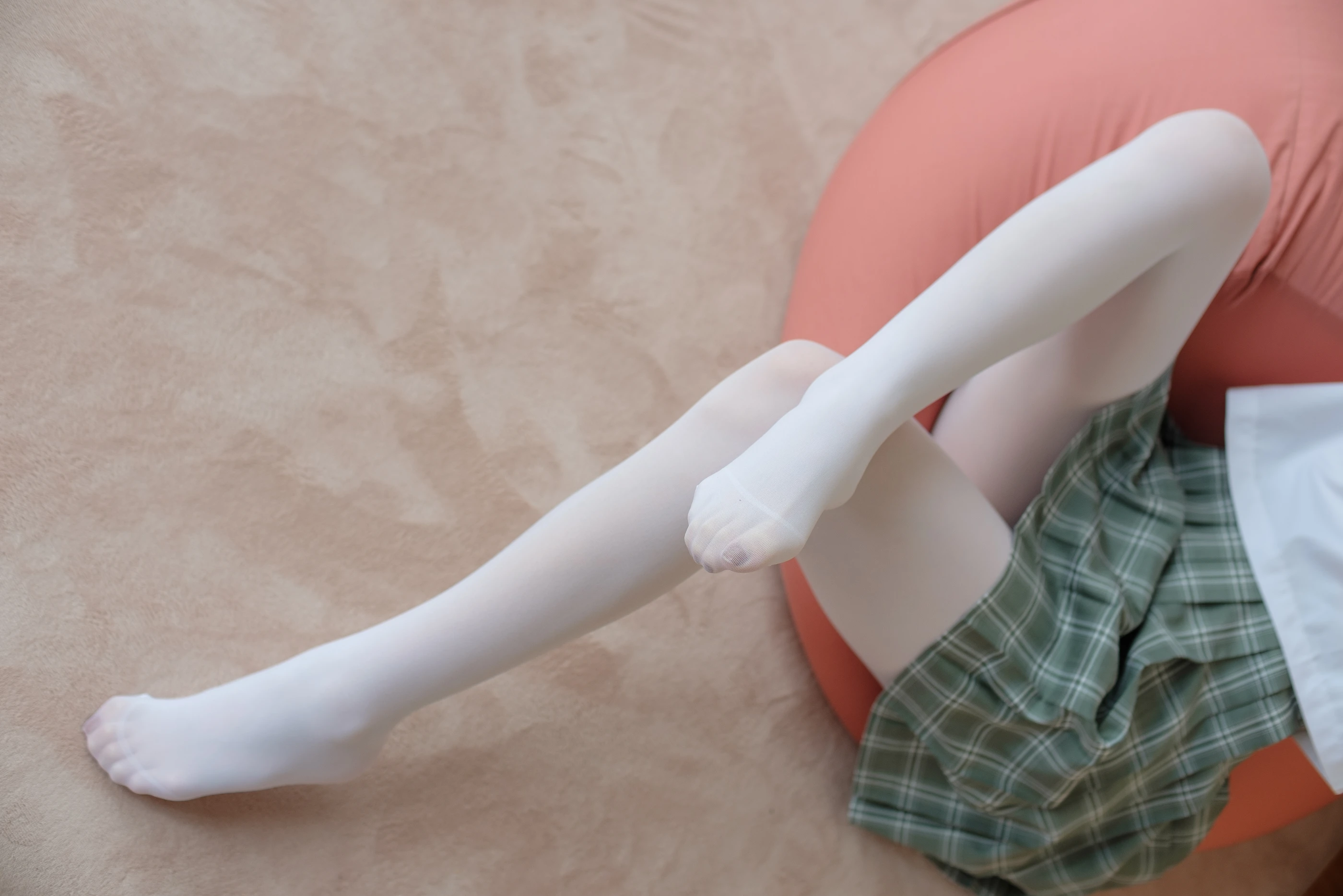 森萝财团 [BETA-023] JK白丝少女的美足 [88P]插图5